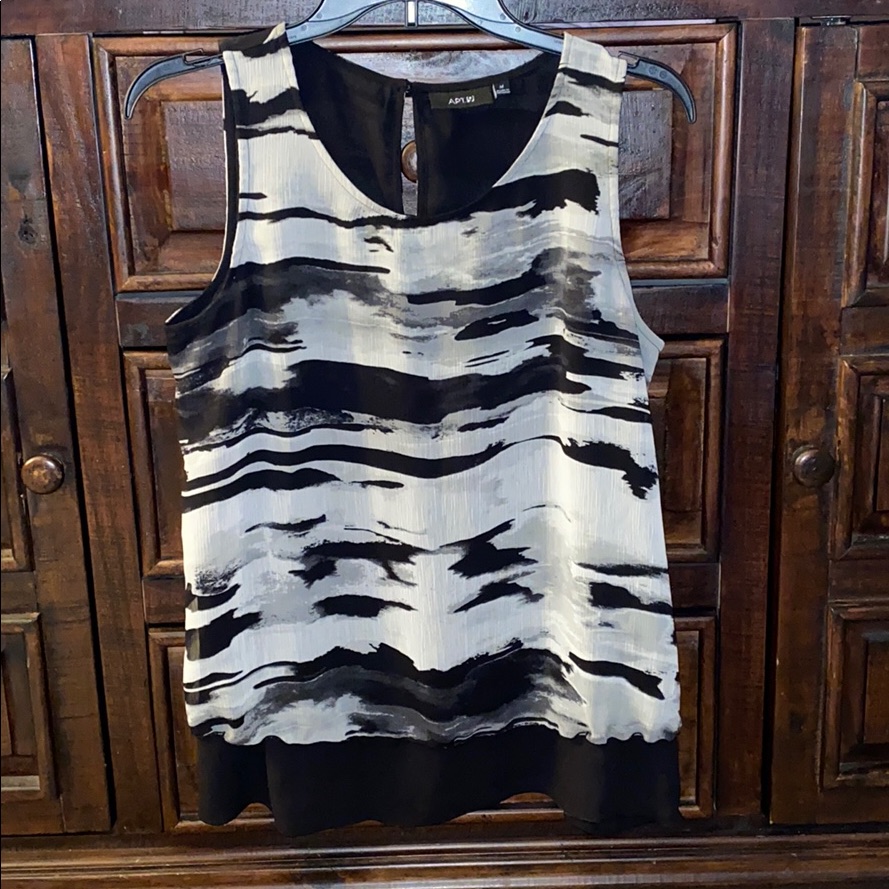 3/$13apt. 9 Blouse